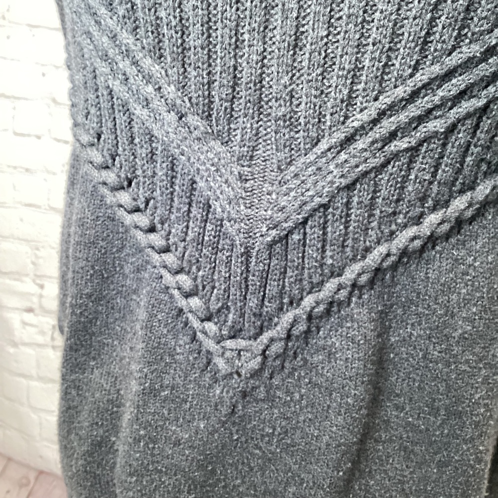 1432. Ella Moss Charcoal Long Sleeve Sweater GUC Size L - Picture 3 of 6